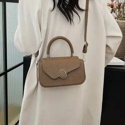 TRENDY NICHE DESIGN HANDBAGS
